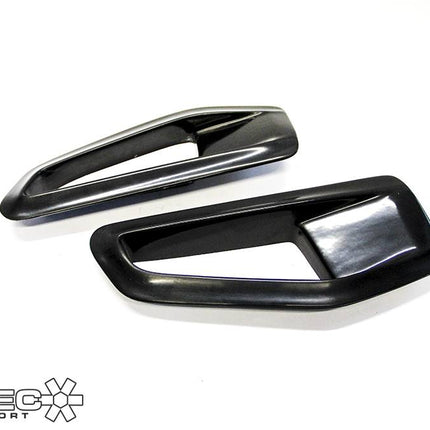 AUTOSPECIALISTS DESIGN WRC STYLE BONNET VENTS FOR FOCUS MK2 FACELIFT INCL. RS | Car Enhancements UK