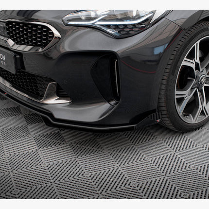 STREET PRO FRONT SPLITTER + FLAPS KIA STINGER GT / GT-LINE MK1 - Car Enhancements UK