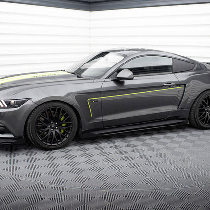 Maxton Design - Street PRO Side Skirts Diffusers + Flaps Ford Mustang GT Mk6 | Car Enhancements UK