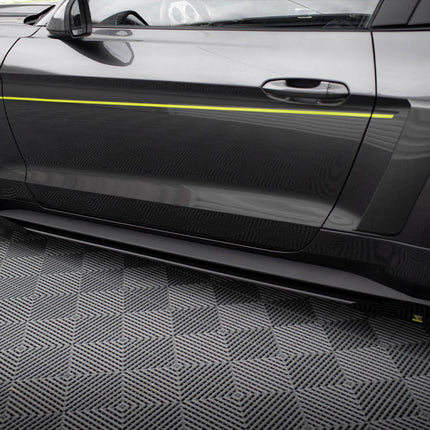 Maxton Design - Street PRO Side Skirts Diffusers + Flaps Ford Mustang GT Mk6 | Car Enhancements UK