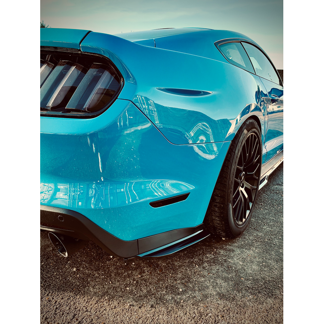 Triple R Composites - Ford Mustang S550 5.0L GT Pre Facelift - Rear Spats
