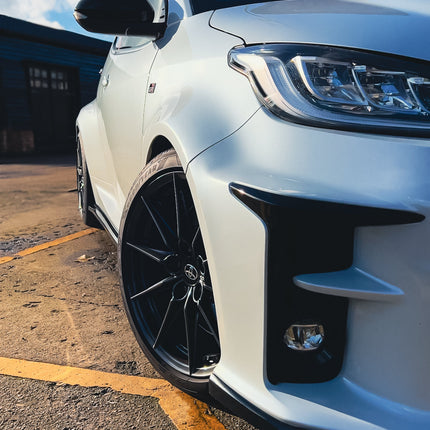 Triple R Composites - Toyota GR Yaris - Side Skirt Splitters