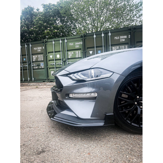 Triple R Composites - Ford Mustang 5.0L FL - Fins | Car Enhancements UK