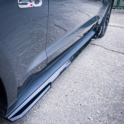 Triple R Composites - Ford Mustang 5.0L FL Side Skirt Splitters | Car Enhancements UK