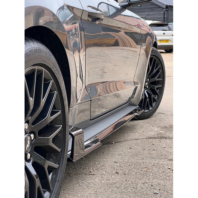 Triple R Composites - Ford Mustang 5.0L FL Side Skirt Splitters | Car Enhancements UK