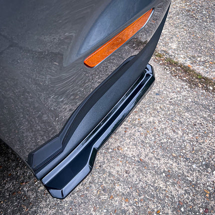 Triple R Composites - Ford Mustang 5.0L FL Rear Spats | Car Enhancements UK
