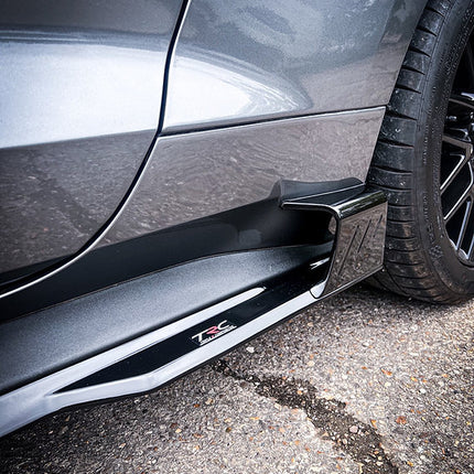 Triple R Composites - Ford Mustang 5.0L FL Side Skirt Splitters | Car Enhancements UK