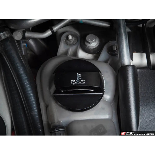 Audi/VW Billet Expansion Tank Cap - Black Anodized - Car Enhancements UK