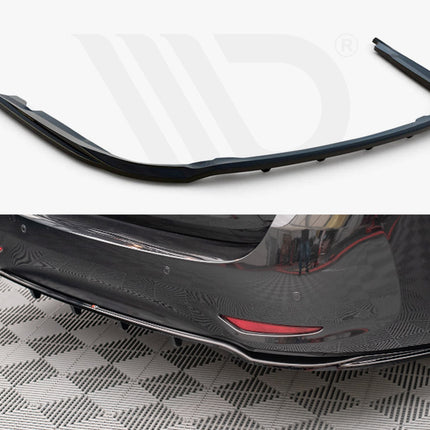 CENTRAL REAR SPLITTER (VERTICAL BARS) TOYOTA AVENSIS MK3.5 (2015-2018) - Car Enhancements UK