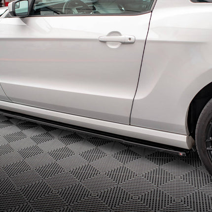 SIDE SKIRTS DIFFUSERS FORD MUSTANG MK5 FACELIFT - Car Enhancements UK