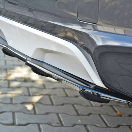 CENTRAL REAR SPLITTER BMW X4 M-PACK (WITH A VERTICAL BAR) - Car Enhancements UK