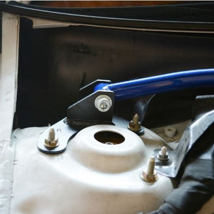 8926 VW GOLF 14- MK7 (All Models) STRUT BAR - Car Enhancements UK