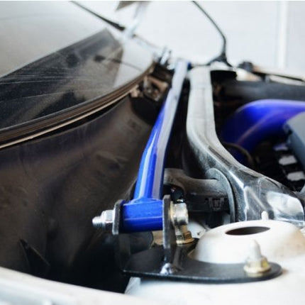 8926 VW GOLF 14- MK7 (All Models) STRUT BAR - Car Enhancements UK