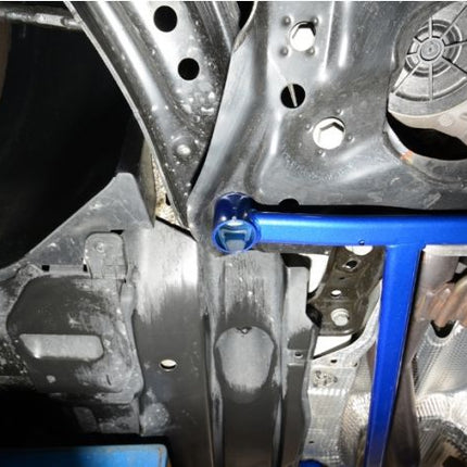 VOLKSWAGEN GOLF MK7 14- MIDDLE LOWER BRACE - 1PCS SET - Car Enhancements UK