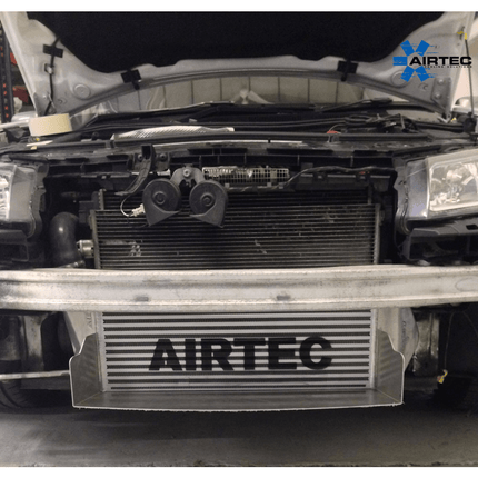 AIRTEC 95MM CORE INTERCOOLER UPGRADE WITH AIR-RAM SCOOP FOR MEGANE 2 225 AND R26 - Car Enhancements UK